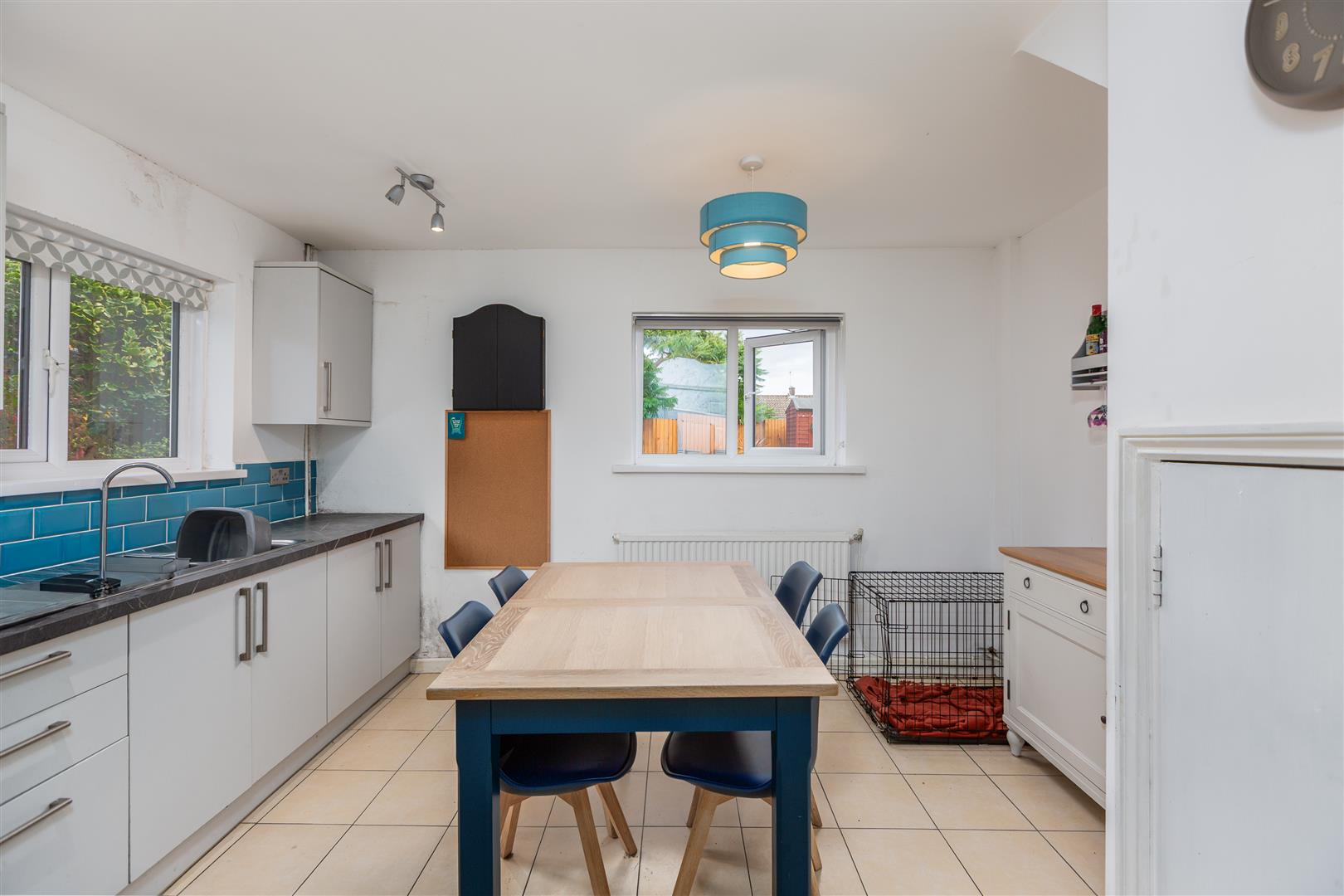 Lon Olchfa, Sketty, Swansea, SA2 8NJ